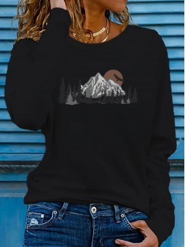 Women'S Mountain & Sunset Graphic Sweatshirt - Casual Long-Sleeve Pullover with Trekking Silhouette Design, Stretchy Polyester Blend, Round Neck, Spring/Summer Top, Machine Washable, Outdoor Casual Wear|Casual Style|Stretchy Fabric